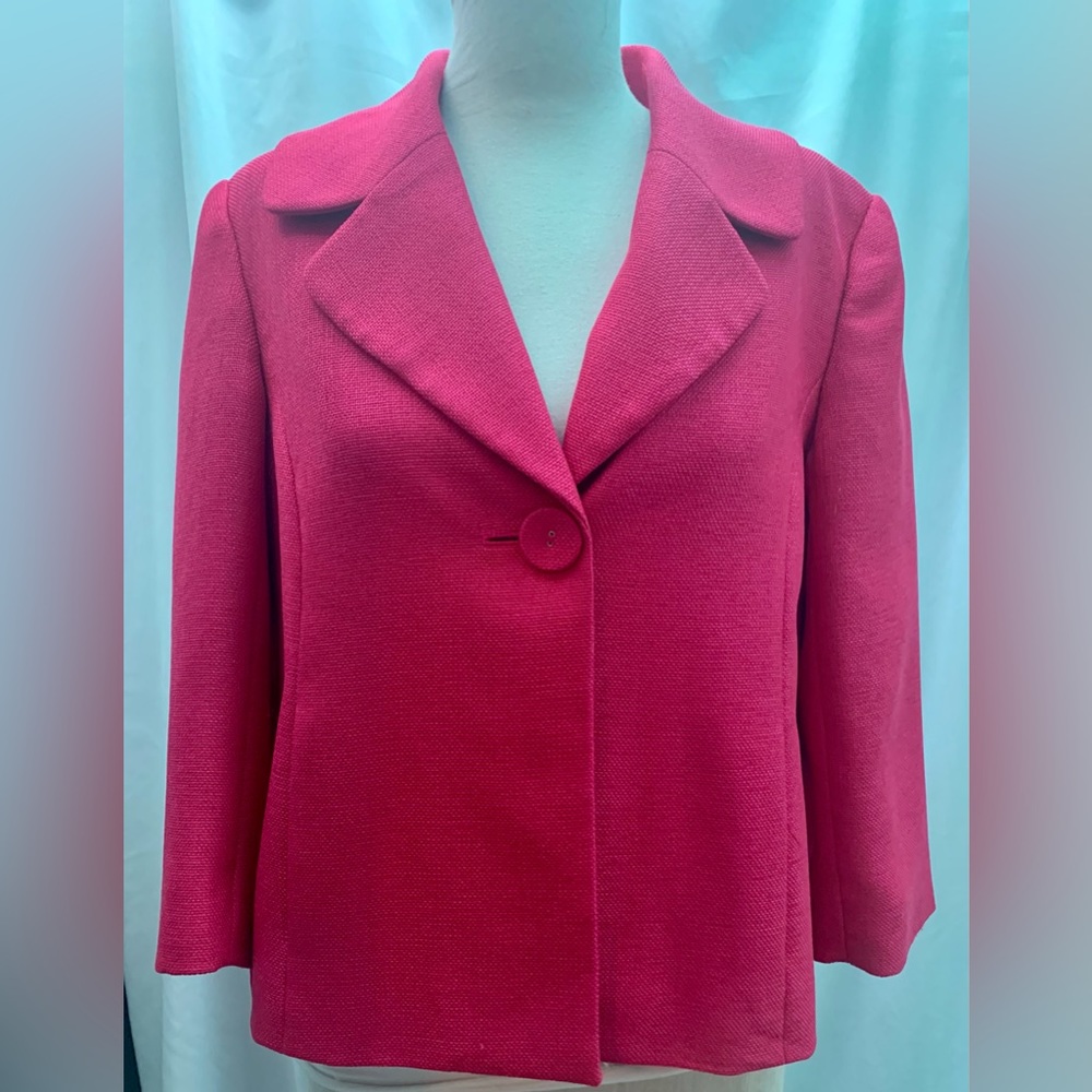 Josephine Essentials One Button Blazer/ Jacket ~With Pockets~Lined~Size 8 Pink.